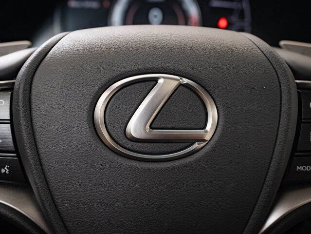 2025 Lexus ES 350 Luxury