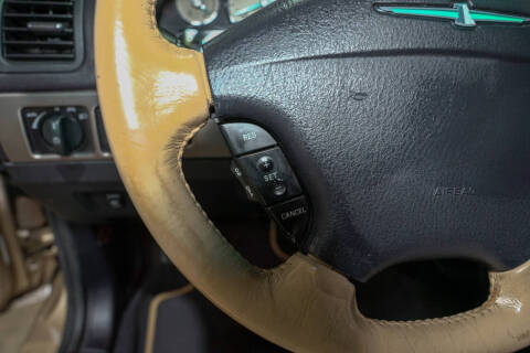 2005 Ford Thunderbird Deluxe
