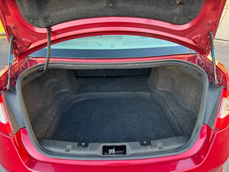 2012 Ford Taurus SEL