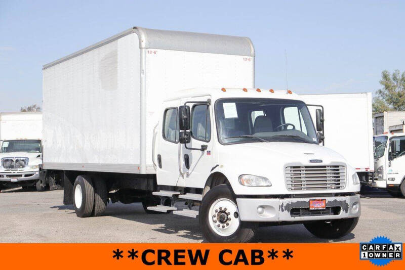 2018 Freightliner M2 106