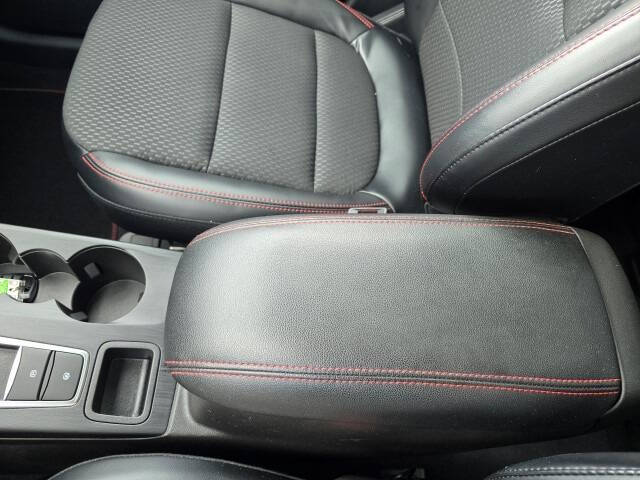 2023 Ford Escape ST-Line Select