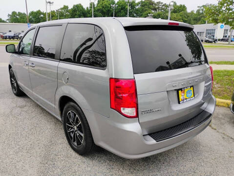 2018 Dodge Grand Caravan SE Plus