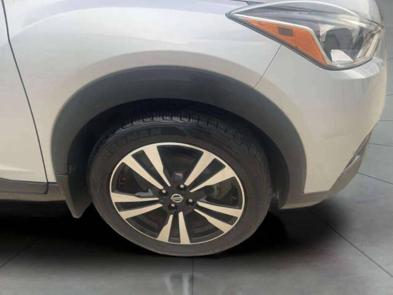 2019 Nissan Kicks SV