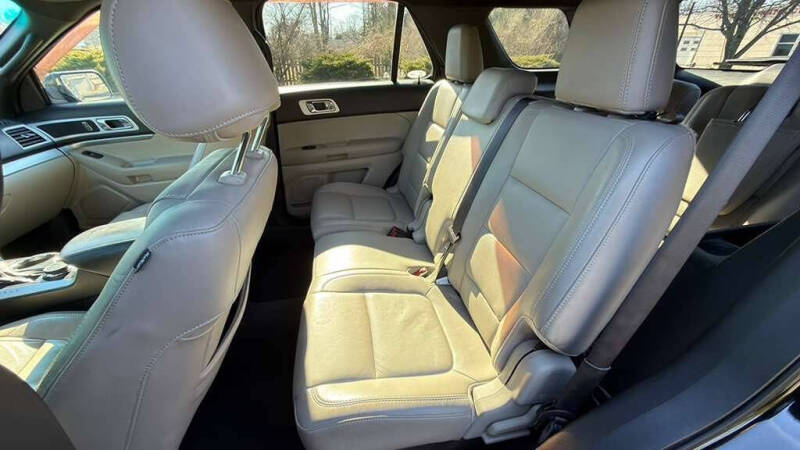 2011 Ford Explorer XLT