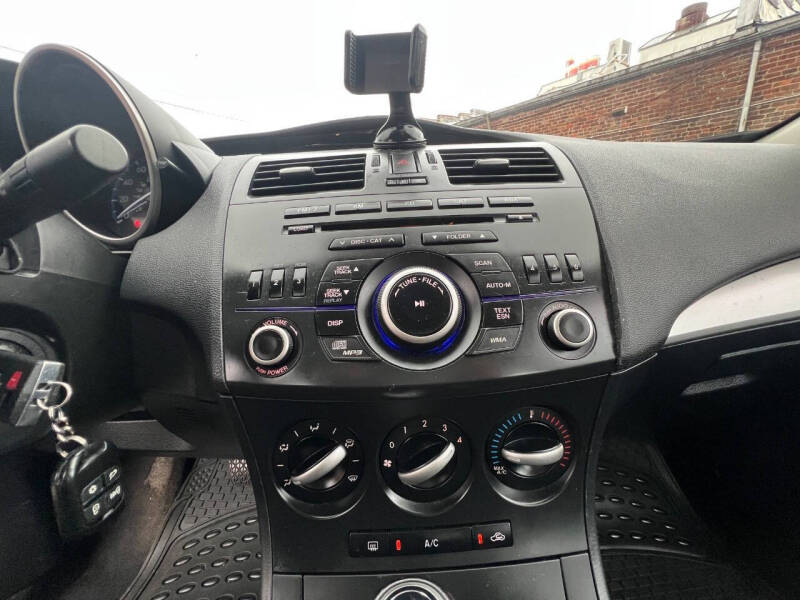 2012 Mazda MAZDA3 i Touring