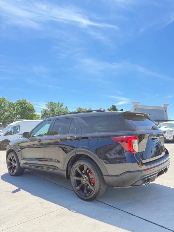 2020 Ford Explorer ST
