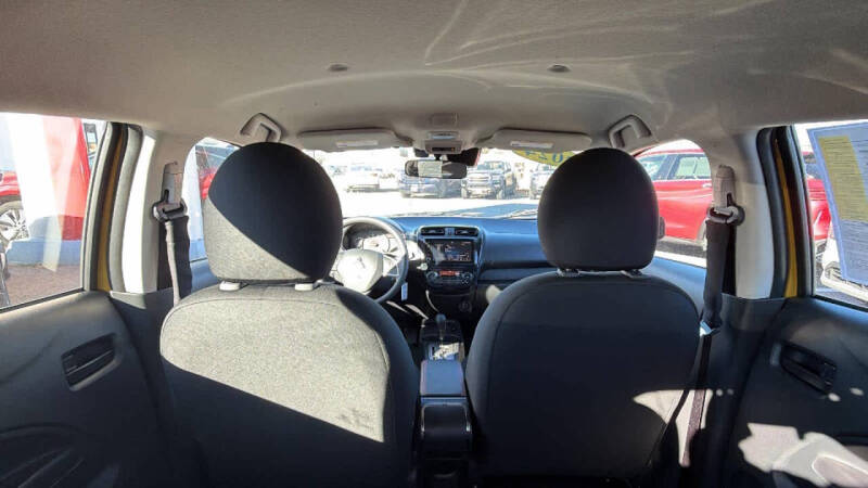 2024 Mitsubishi Mirage LE