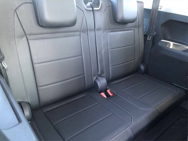 2018 Volkswagen Tiguan 2.0T SEL 4Motion