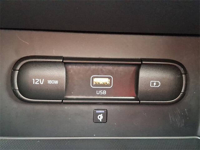 2022 Kia Niro Touring Special Edition