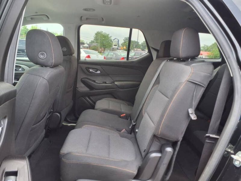 2020 Chevrolet Traverse LS