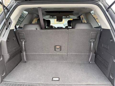 2016 GMC Acadia Denali