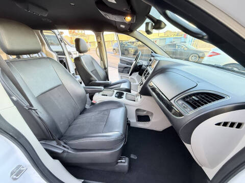 2020 Dodge Grand Caravan SXT