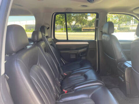 2004 Mercury Mountaineer