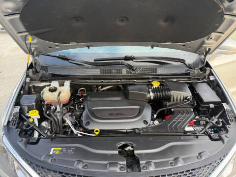 2020 Chrysler Pacifica Touring