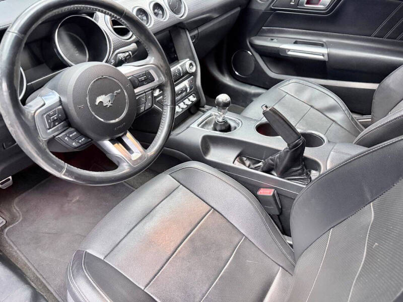 2018 Ford Mustang EcoBoost
