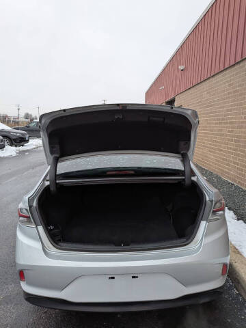 2019 Hyundai Sonata Hybrid SE