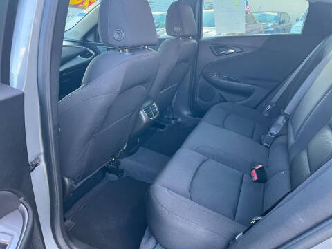 2024 Chevrolet Malibu LT