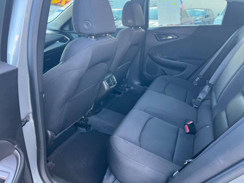 2024 Chevrolet Malibu LT