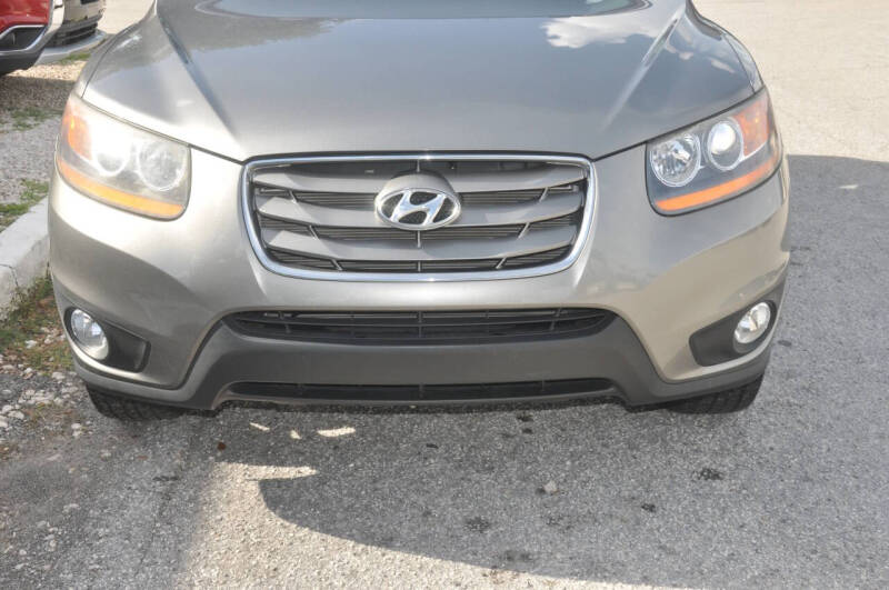 2011 Hyundai Santa Fe SE