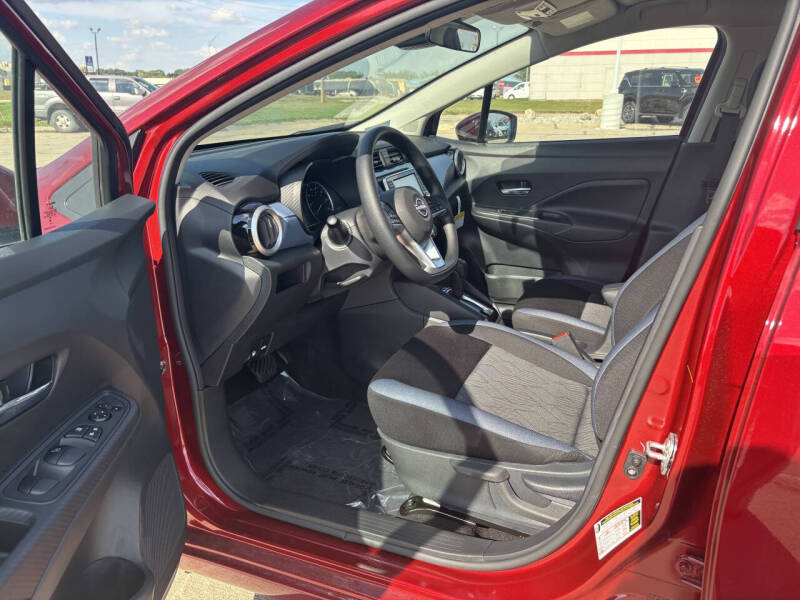 2025 Nissan Versa SV