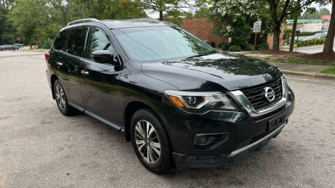 2017 Nissan Pathfinder for sale at Horizon Auto Sales in Raleigh NC