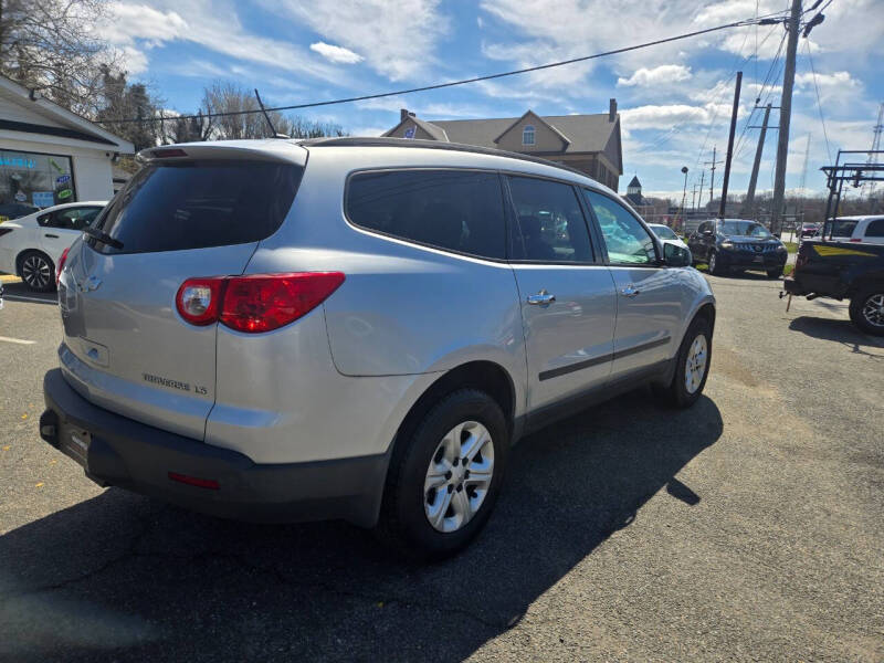 2012 Chevrolet Traverse LS