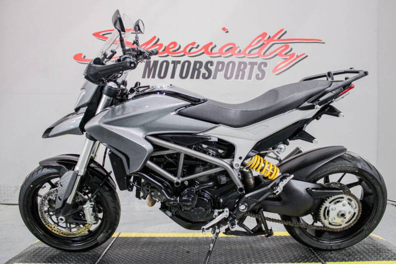 2014 Ducati Hyperstrada
