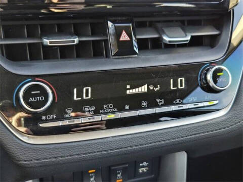 2022 Toyota Corolla Cross XLE