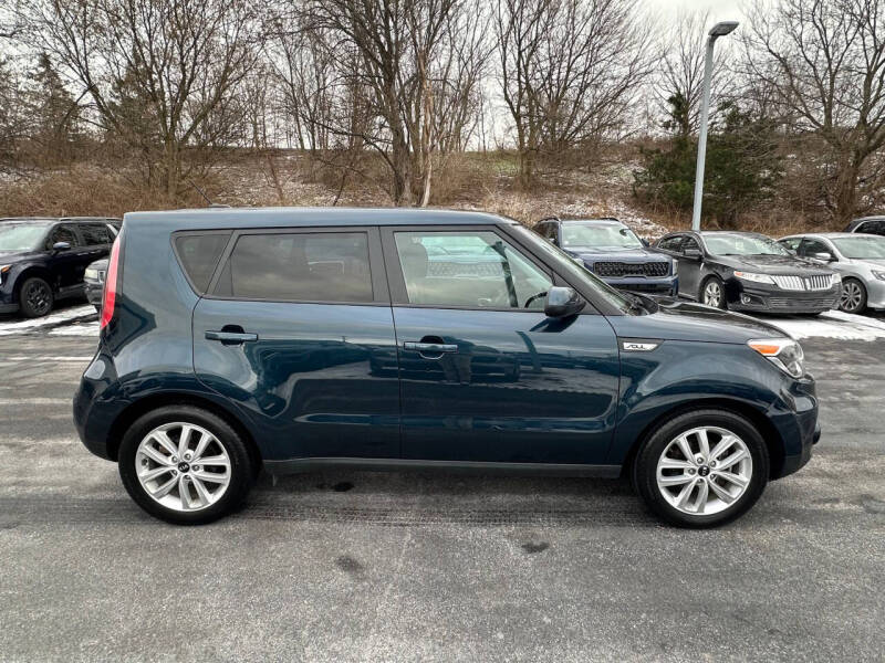 2017 Kia Soul +
