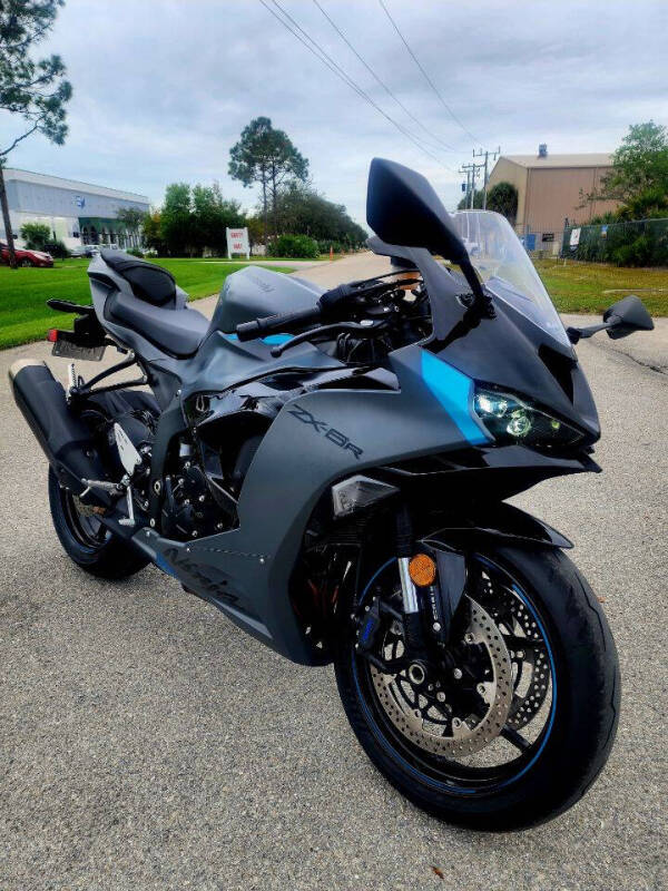 2025 Kawasaki Ninja ZX6R ABS