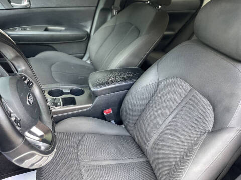 2019 Kia Optima LX
