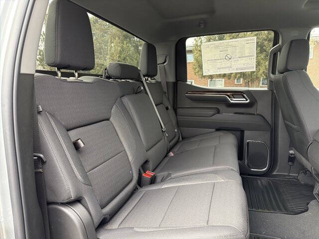 2026 GMC Sierra 1500 Elevation Standard