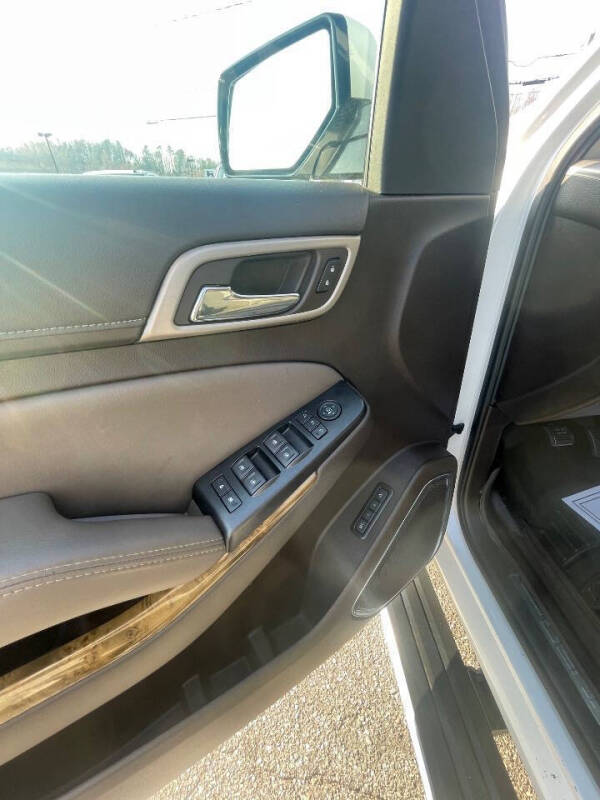 2017 GMC Yukon XL Denali