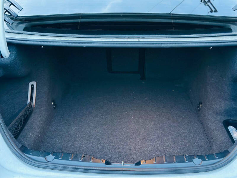 2016 BMW 5 Series 528i