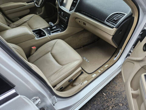 2012 Chrysler 300 Limited