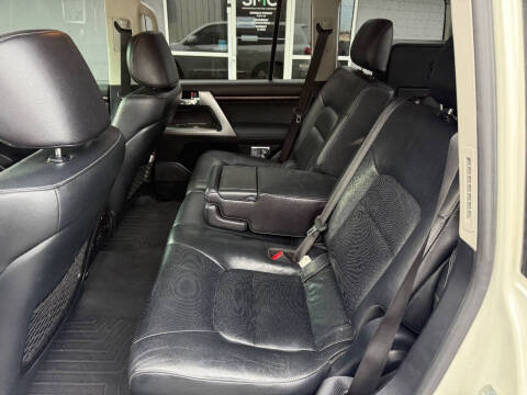 2015 Toyota Land Cruiser