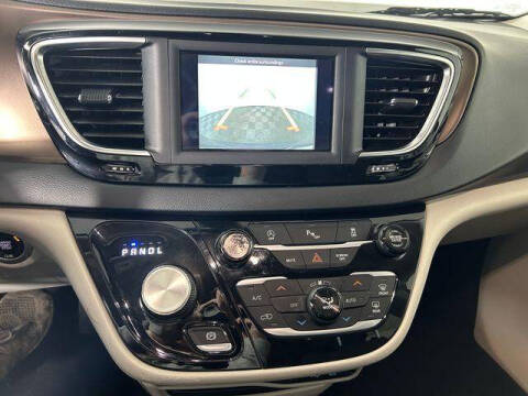 2018 Chrysler Pacifica Touring Plus