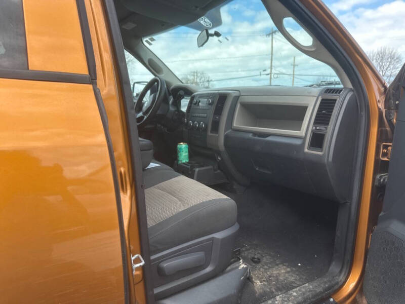 2012 RAM 1500 ST