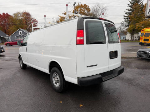 2017 Chevrolet Express 2500