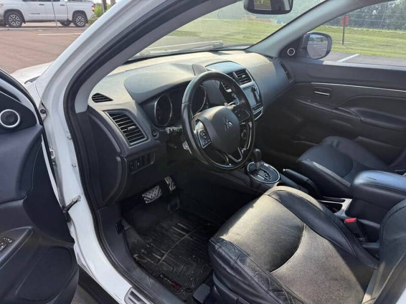 2017 Mitsubishi Outlander Sport 2.4 GT