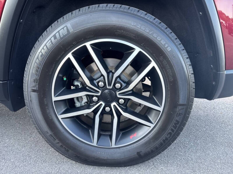 2020 Jeep Grand Cherokee Trailhawk