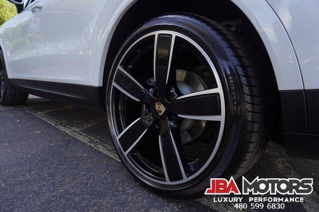 2023 Porsche Cayenne