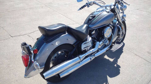 2006 Yamaha XVS11 V-Star 1100 Custom