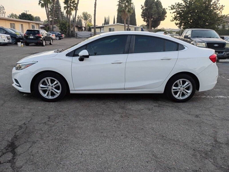 2018 Chevrolet Cruze LT Auto