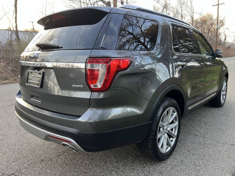 2017 Ford Explorer Limited