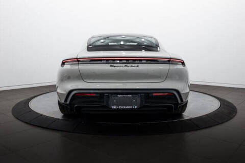 2022 Porsche Taycan Turbo S