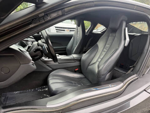 2017 BMW i8