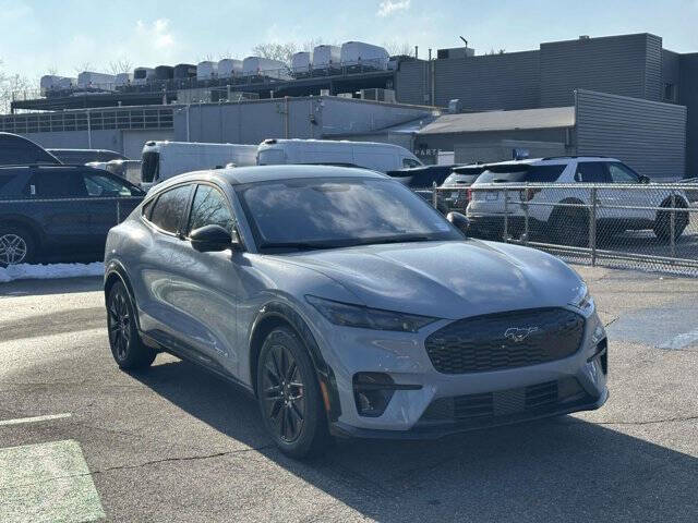 2025 Ford Mustang Mach-E Premium