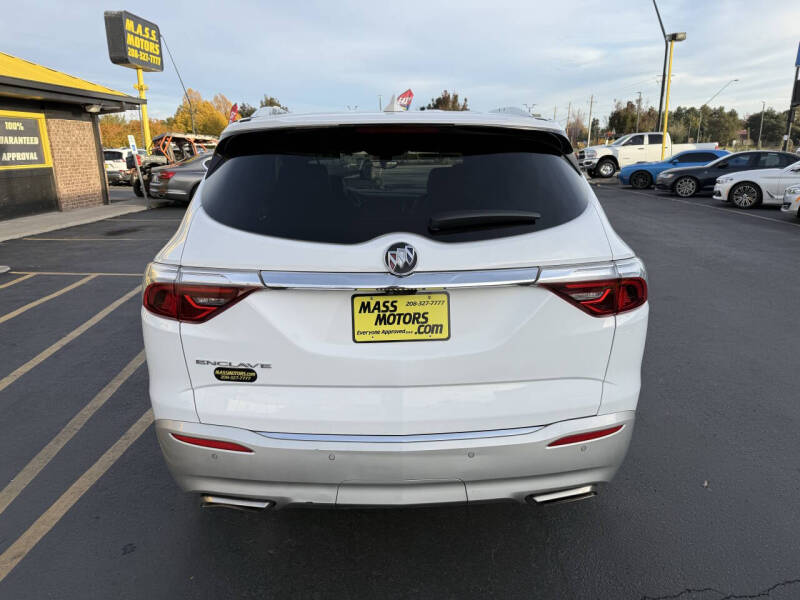 2024 Buick Enclave Premium
