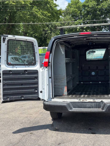 2017 Chevrolet Express 2500
